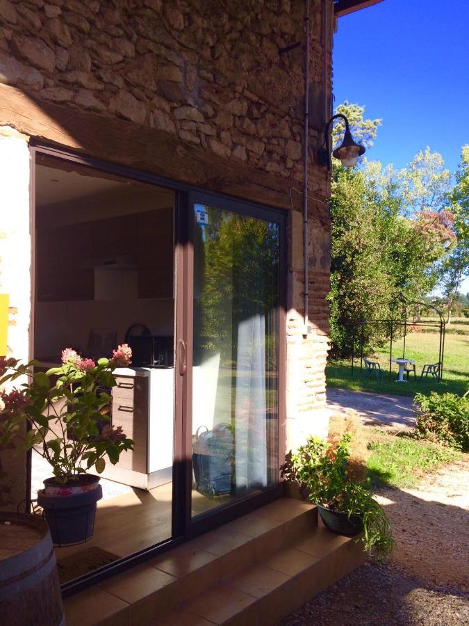 Petit Loft Ideal, Tourisme Et Affaires Ledat エクステリア 写真